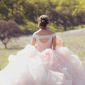 Meet your Posher, Erika